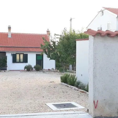 Casa Rustica Biograd Apartman